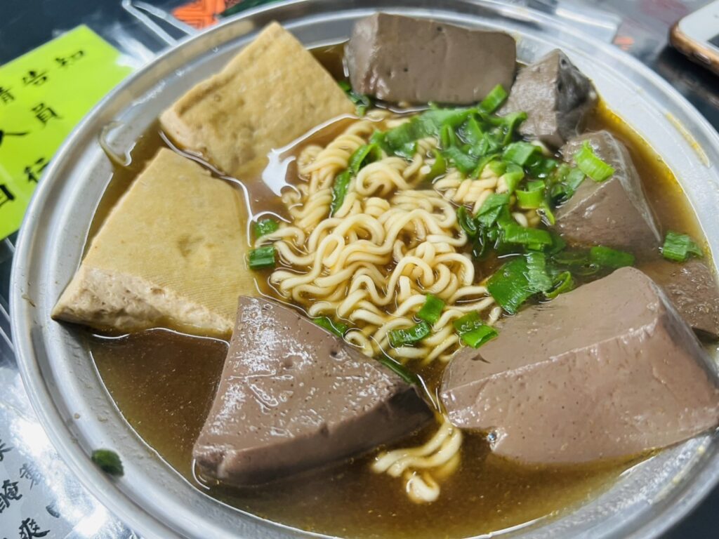 陳紀-麻辣綜合(鴨血+豆腐)